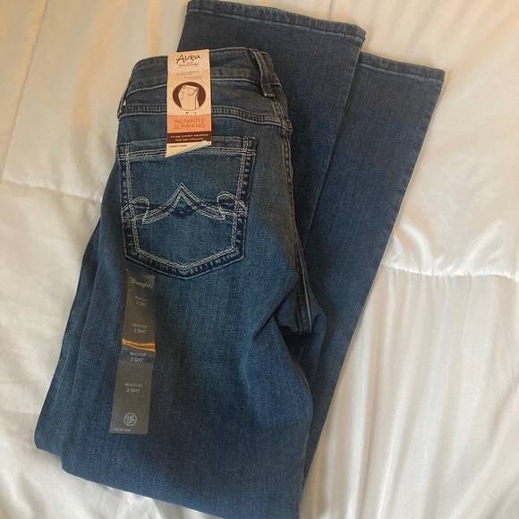 Wrangler Denim - Wrangler women’s boot cut jeans